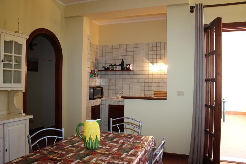 La Perciata Guest House Contrada Maeggio ภายนอก รูปภาพ