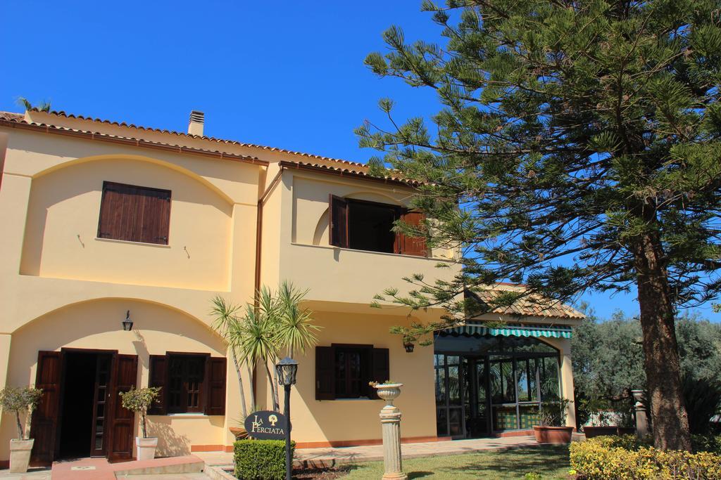 La Perciata Guest House Contrada Maeggio ภายนอก รูปภาพ