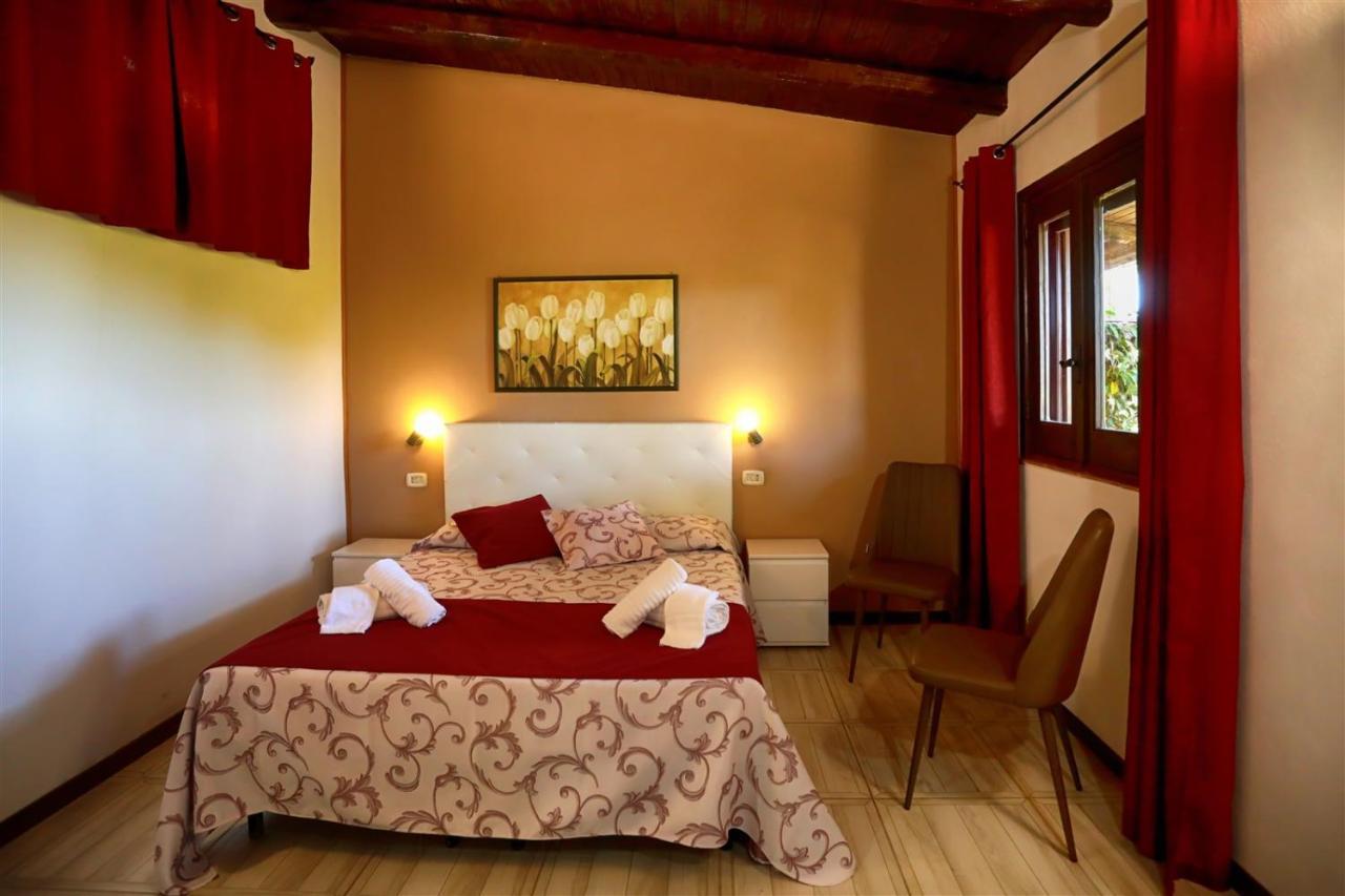 La Perciata Guest House Contrada Maeggio ภายนอก รูปภาพ