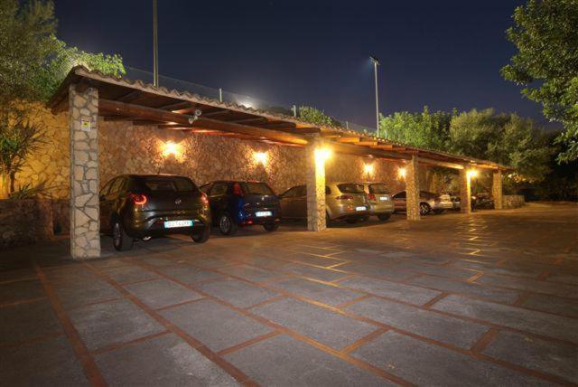 La Perciata Guest House Contrada Maeggio ภายนอก รูปภาพ